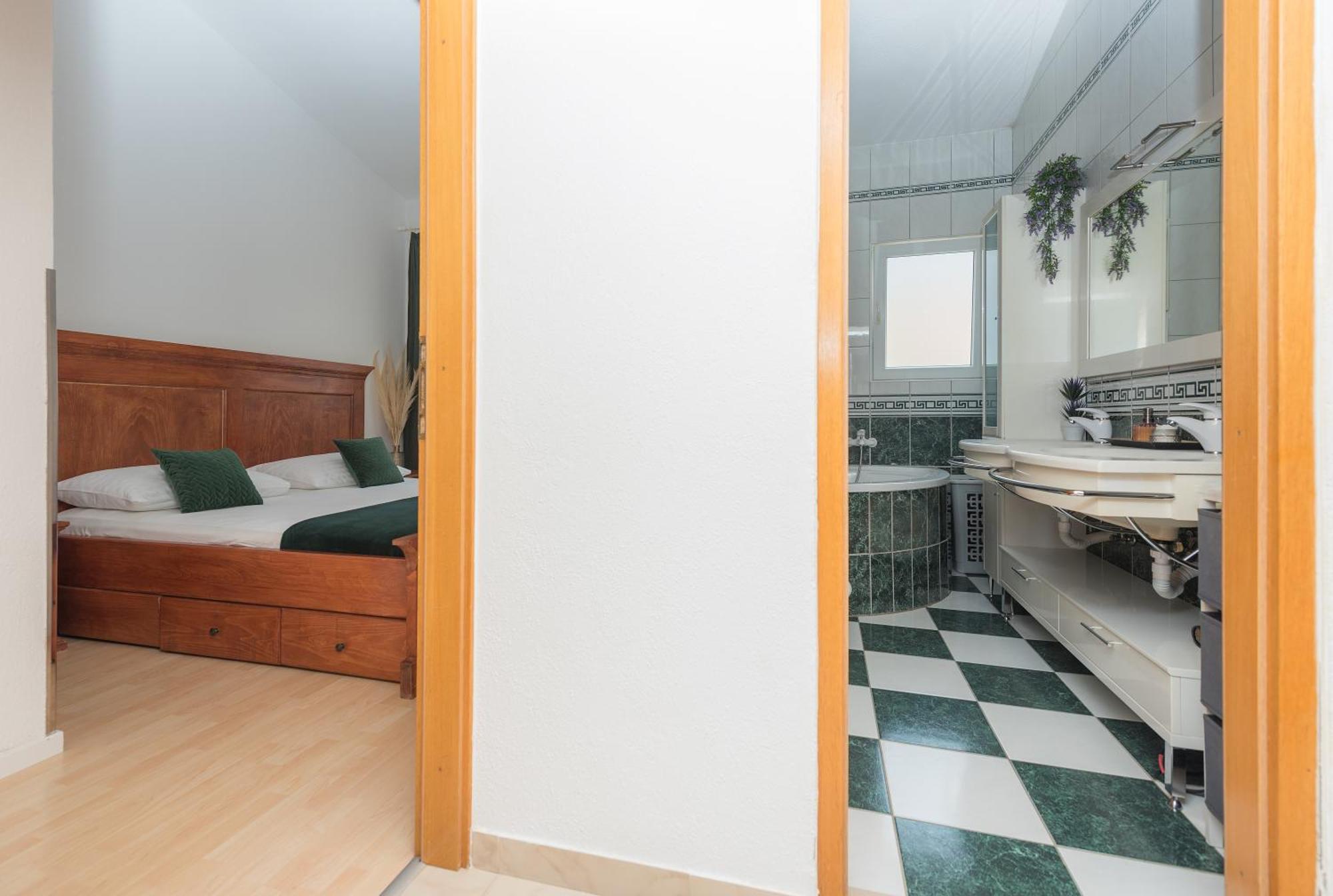 Apartman Filipovic Makarska Exterior photo